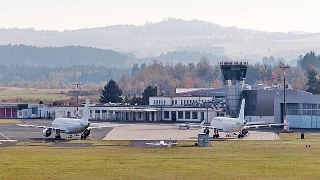 Letiště Karlovy Vary a přílet první letadla na lince z Tel Avivu