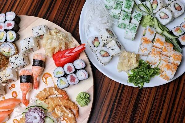 Skvělé sushi sety z čerstvých a kvalitních surovin v restauraci Miomi Sushi, Olomouc | SlevaDne