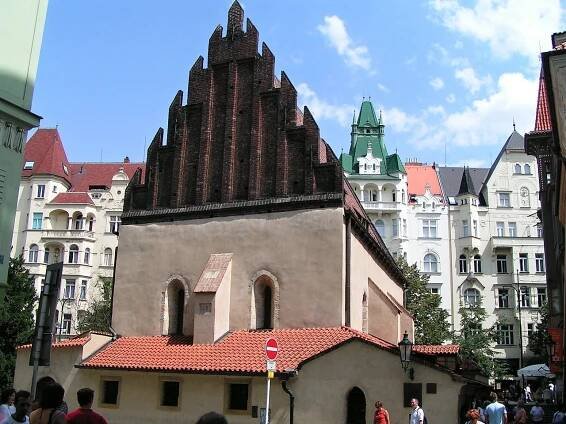 Josefov - legendami opředená židovská čtvrť. Po stopách pražských synagog a starého hřbitova - VOŠ Cestovní Ruch