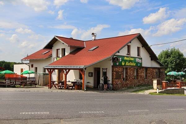 Soubor:Jablonné v Podještědí, Česká Ves, restaurant.jpg