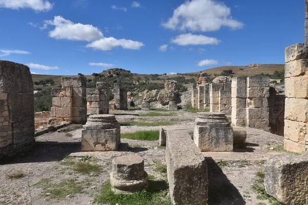 Thugga (Dougga) – following hadrian photography