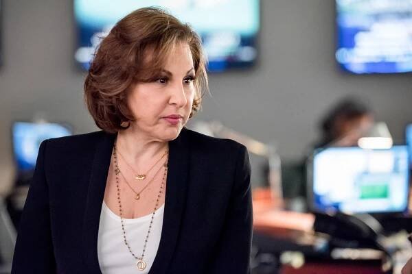Vzpomínky - Shelter from the Storm - Z filmu - Kathy Najimy