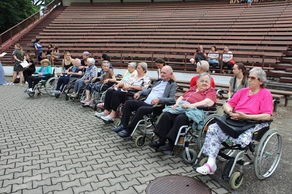 Generálka MFF Strážnice – Domov pro seniory Strážnice