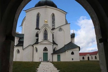 Kostel svatého Jana nepomuckého na zelené hoře prochází rozsáhlou rekonstrukcí. Jeho znovuotevření je naplánované na sobotu 23. října.