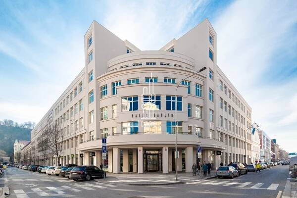 Palác Karlín | Commercial Partner Real Estate