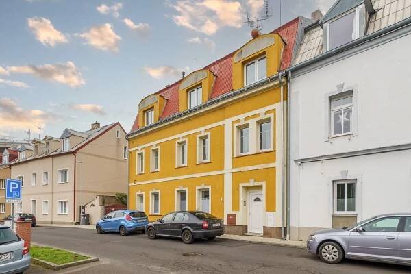 Prodej bytu 3+1, 79 m², Dalovice, ul. Dolní - Vladimír Růžička - realitní makléř pro Karlovy Vary, Sokolov a Cheb | pro