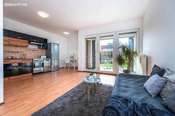 Prodej Byt 2+kk, Májovková, Praha 10 - Pitkovice