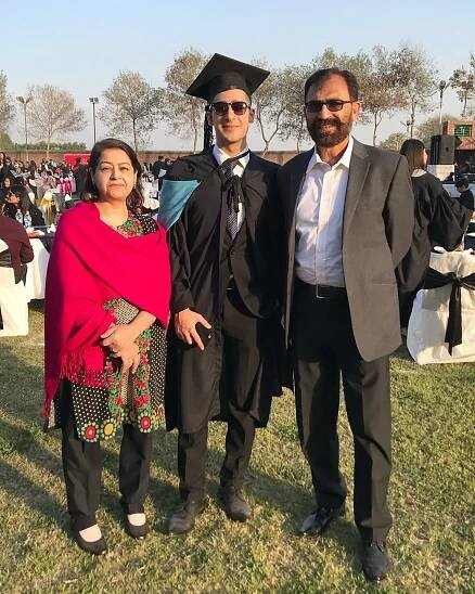 Zarrar Khan Father And Mother 
