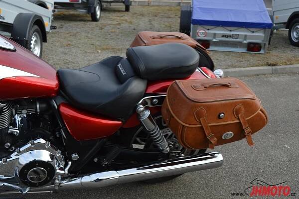 Triumph Thunderbird 1700 Commander | JHMOTO s.r.o.