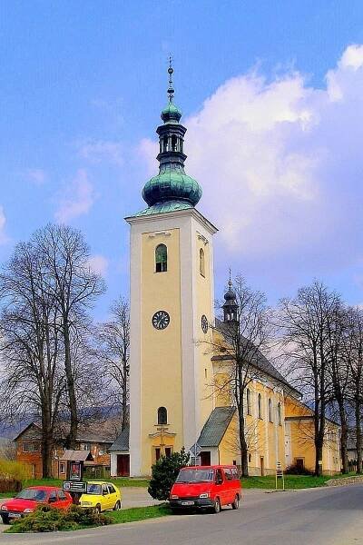 Nový Malín - Kostel na rozcestí