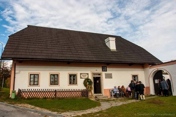 Historie a památky - Infocentrum Horní Planá