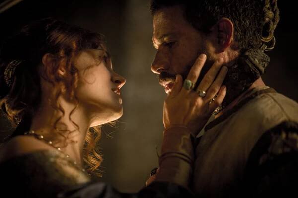 Soumrak templářů - The Pilgrimage of Chains - Z filmu - Olivia Ross, Tom Cullen