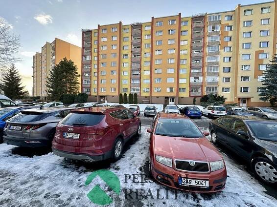 Pronájem Byt 3+1, Hutnická, Chomutov