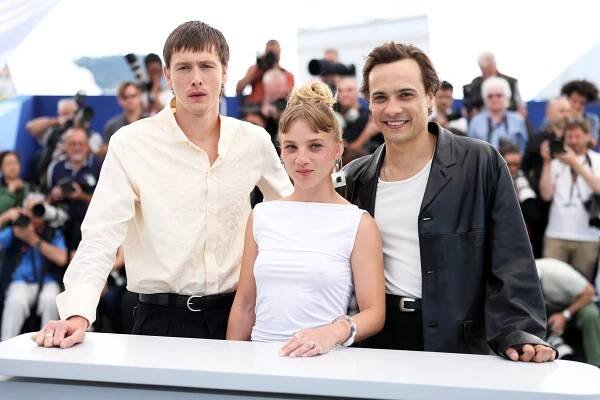 Cannes Film Festival Photos Day 7: 'Highest 2 Lowest,' & 'Splitsville'
