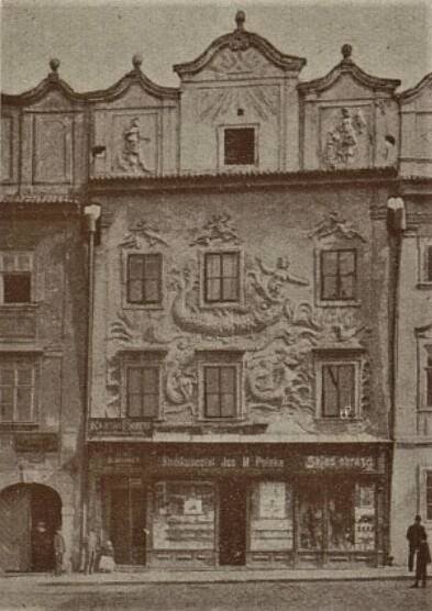 Soubor:Dům U Jonáše Pardubice 1924.png