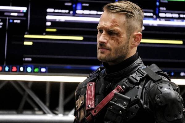 Arrow - Všechno k ničemu - Z filmu - Johann Urb