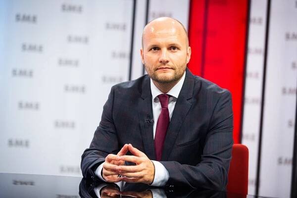 slovenský politik Jaroslav Naď | iROZHLAS - spolehlivé zprávy