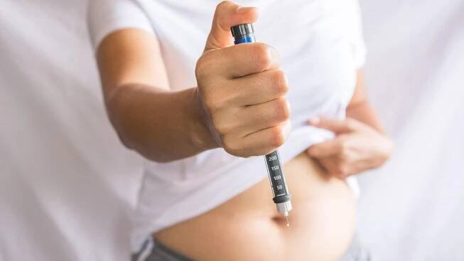 Injekce na hubnutí: Zázrak, nebo nafouknutá bublina? Lékařka vysvětlí, jak fungují a pro koho se nehodí