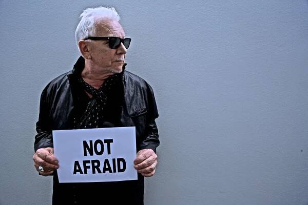 Συνέντευξη με τον Eric Burdon - AthensCalling.gr