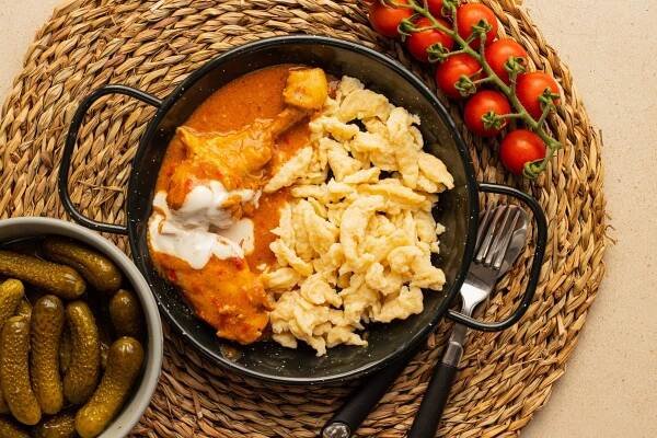 Recept na kuřecí paprikáš - Receptik.cz