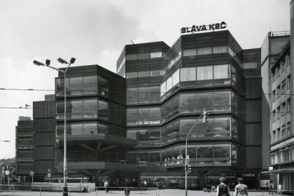 Architektura 1958-89: Obchodní dům Kotva - Prague.eu