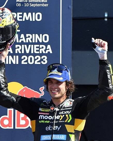 Bezzecchi takes pole at inaugural Indian MotoGP