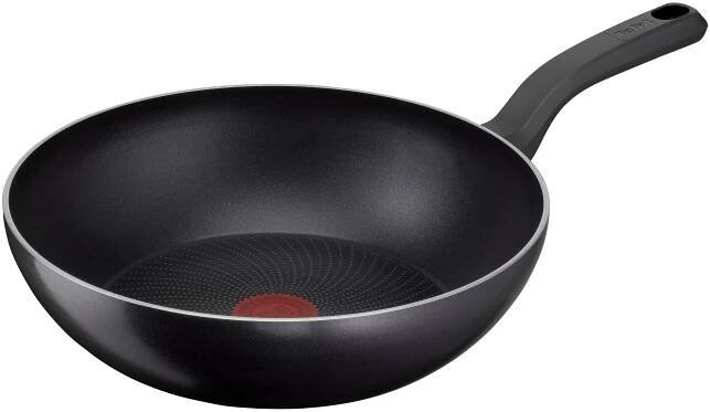 Černá Tefal wok pánev: ideální pro asijskou kuchyni.