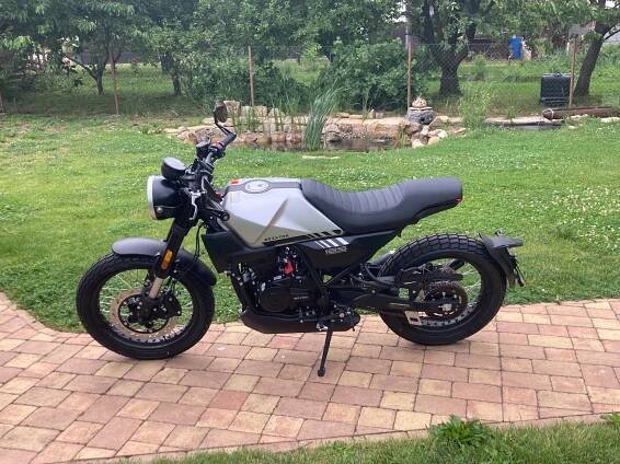 Brixton Crossfire 125 LC ABS