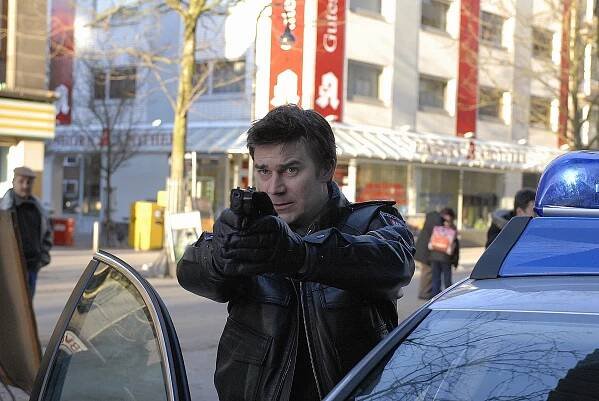 Policie Hamburk - Šedé zóny (S01E04) (2007)