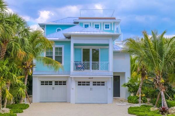 Key West Cottage — Beacon Home Design