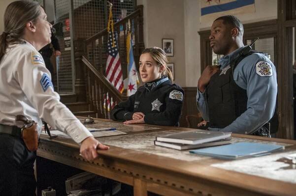 Policie Chicago - Thirty Balloons - Z filmu - Amy Morton, Marina Squerciati, Laroyce Hawkins