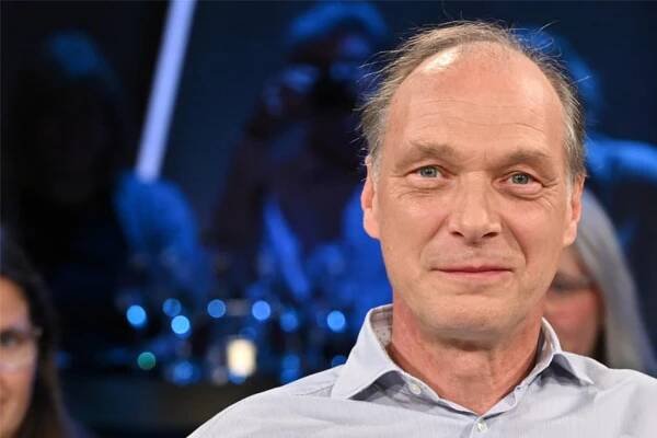 Martin Brambach: Was seine spezielle Familiengeschichte mit Dresden zu tun hat