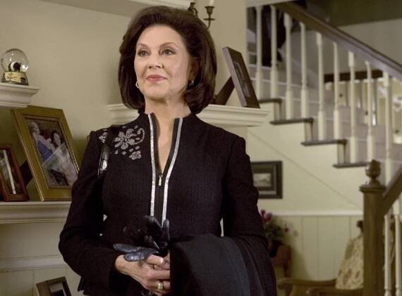 Foto k tématu Kelly Bishop – stránka 11