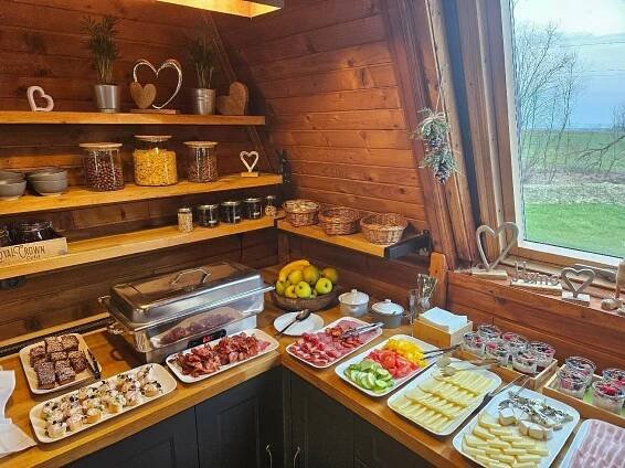 KOLIBA Komorní Lhotka Restaurace 2