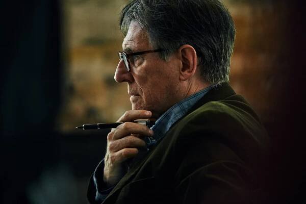 Děsivé dědictví - Z filmu - Gabriel Byrne