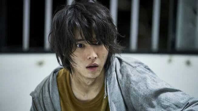 Kento Yamazaki in "Alice in Borderland"