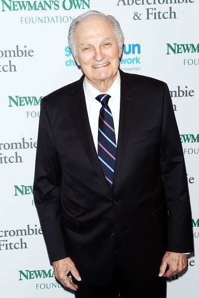 ‘M*A*S*H’ Star Alan Alda Reveals He Has Parkinson’s Disease