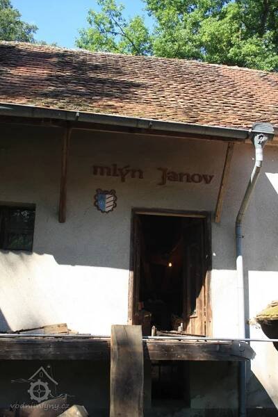 Janovský, Spálený mlýn | Vodnimlyny.cz