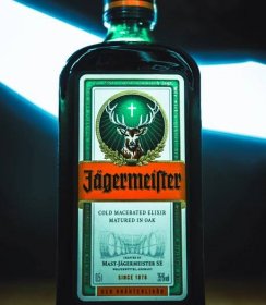 Drink akce: Jägermeister za 70 Kč & tričko od Jégru - KlonDike