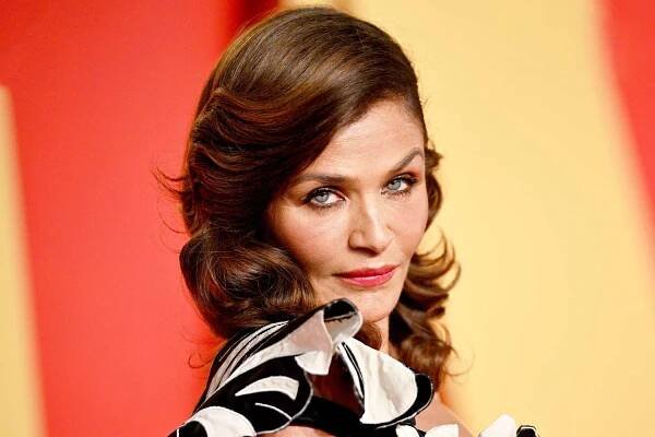 Helena Christensen Rewears One of Her 1996 Runway Looks for 2024 Vanity Fair Oscar Party with a ‘Little Secret’