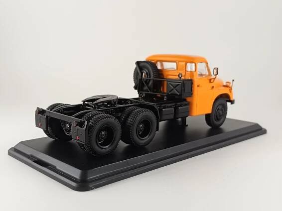 Tatra T148 NT 6X6 oranžový 1:43 SSM