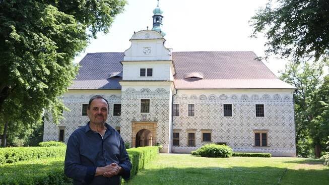 Petr Dujka (69), potomek Bubnů z Litic - Starat se o zámek je poslání...