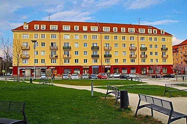 Město zveřejnilo záměr prodeje nástavbových bytů na náměstí 17. listopadu