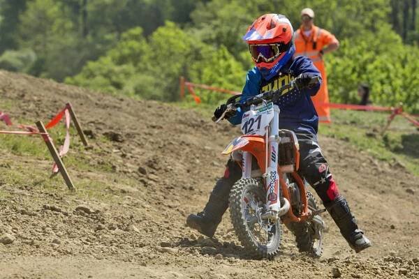 Motokrosové závody 2024 - Motokrosové závody 2024 - Oficiální stránky Obce Prakšice