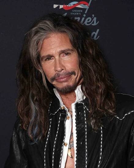 Steven Tyler attends a Janie's Fund Fundraiser at Cambria Gallery During TIFF on September 12, 2016 in Toronto, Canada.