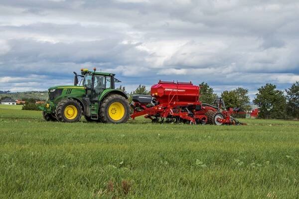 HORSCH - Secí stroje - Stagra.cz