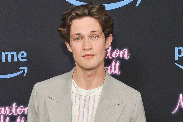 Maxton Hall's Damian Hardung Says Filming 'Really Dark' Season 2 'Pushed Me to a Point' He Didn't Think Was 'Healthy'