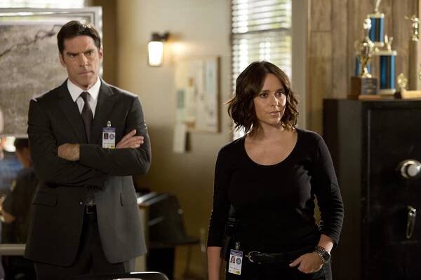 Myšlenky zločince - X - Z filmu - Thomas Gibson, Jennifer Love Hewitt