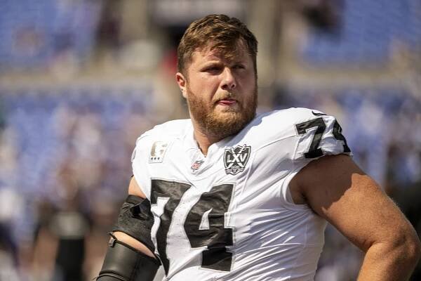 Raiders LT Kolton Miller back in action at minicamp, but still without contract extension