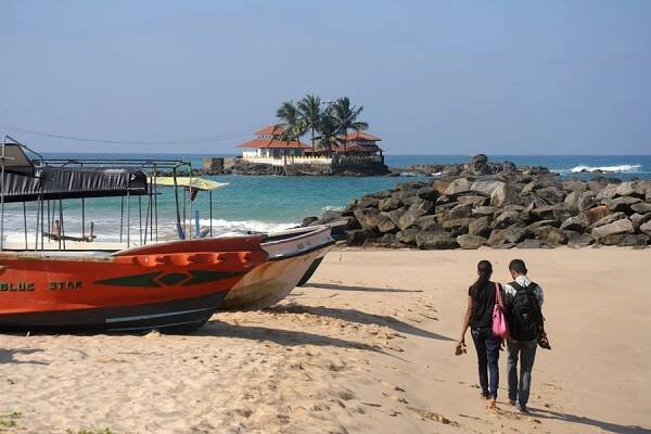 Hikkaduwa Beach